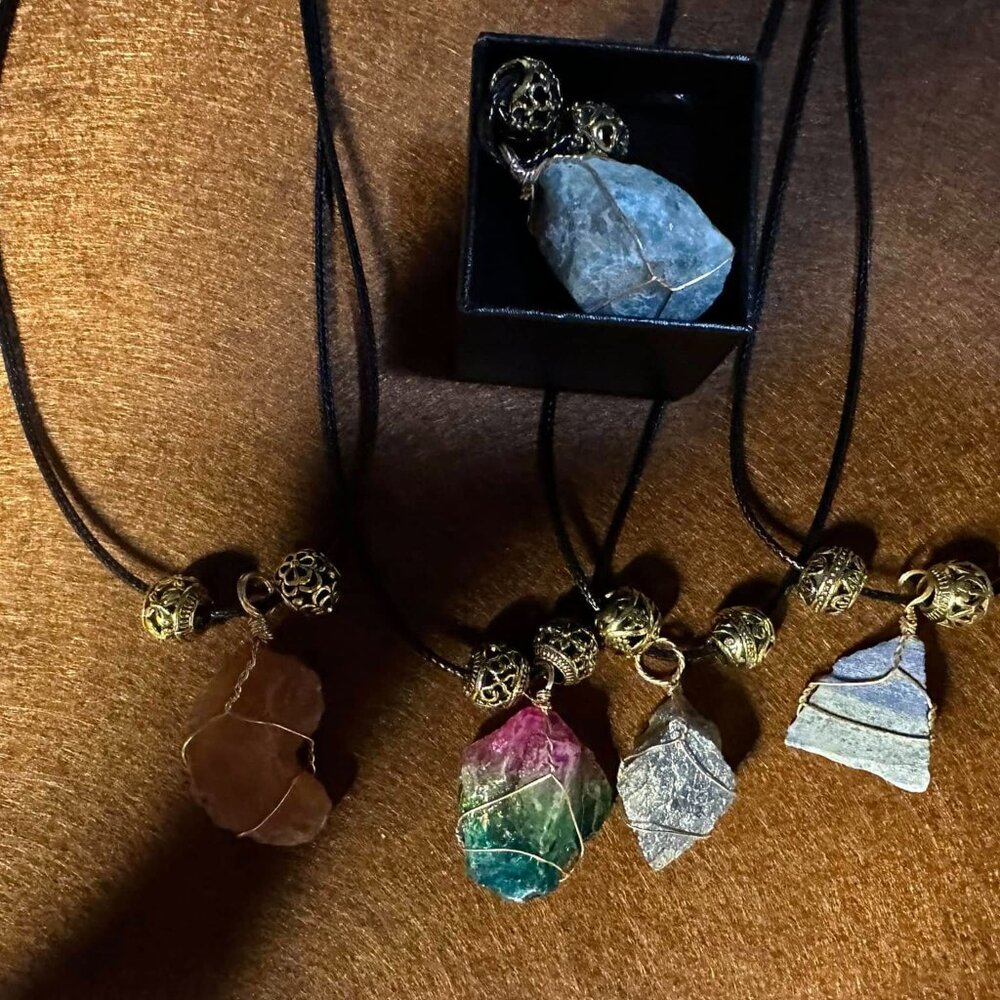 Natural Crystal Necklaces with golden Beads